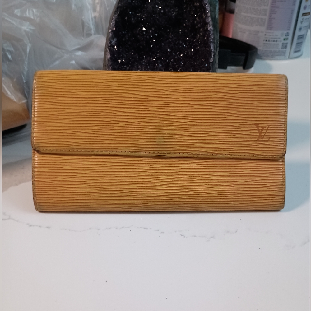 LOUIS VUITTON SARAH PORTE FEUILLE YELLOW OCHRE EPI LEATHER LONG WALLET SPAIN